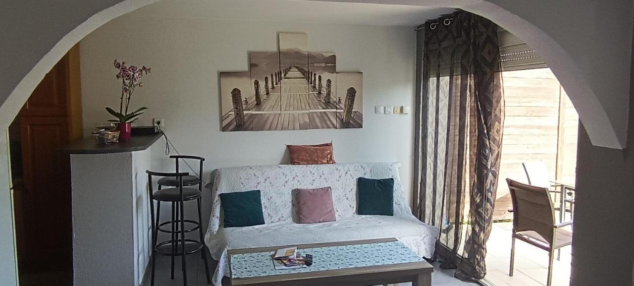 Charmante Maison Avec Piscine Anneyron Ngoại thất bức ảnh
